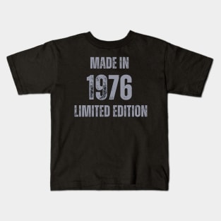 Vintage Made in 1976 , Limited Edition  , Gift for Mom Dad Birthday Kids T-Shirt